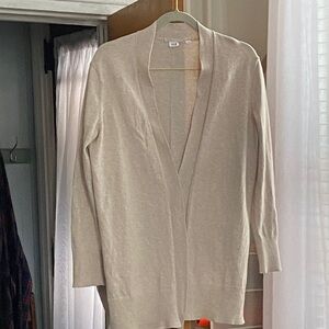 GAP Women's Beige Cardigan Sweater Large